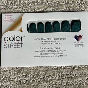 Color Street Nail Polish Strips, Feeling Pine